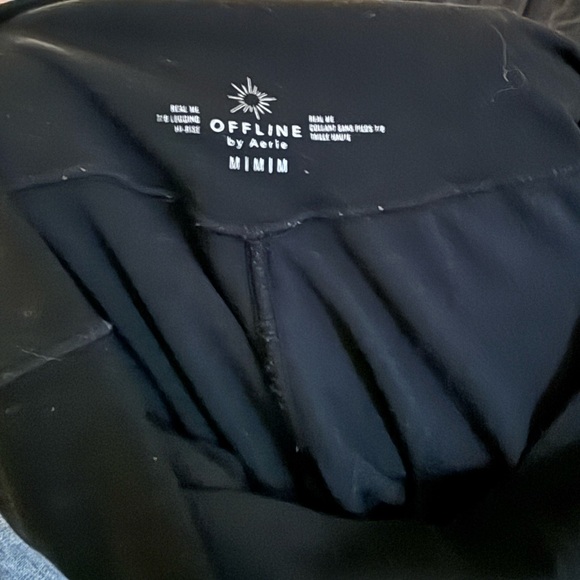 OFFLINE Real Me High Waisted Crossover Legging (True Black) - Picture 3 of 3